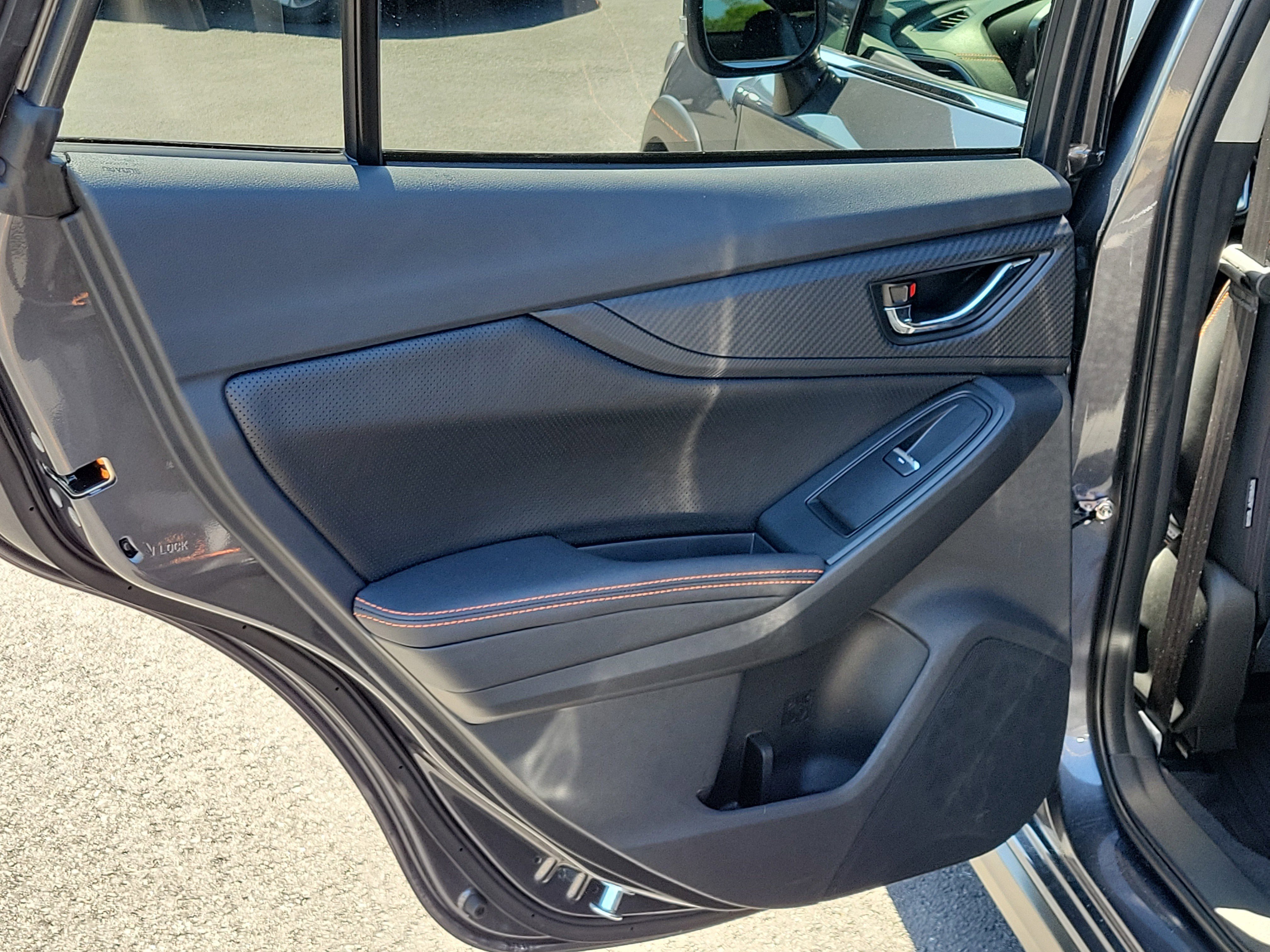 Certified 2021 Subaru Crosstrek 2.5i Limited w/ Moonroof Package 2 AWD/4WD image 13