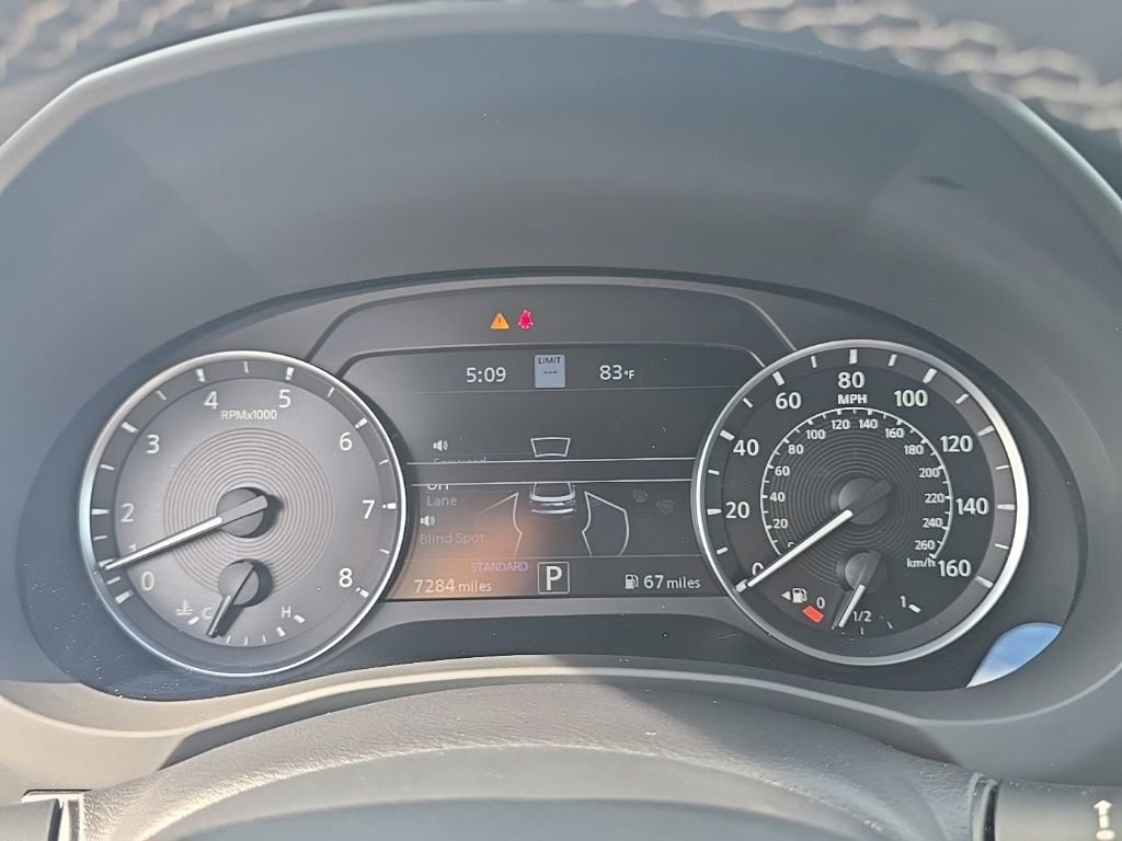 Used 2023 INFINITI QX55 Essential AWD/4WD image 17