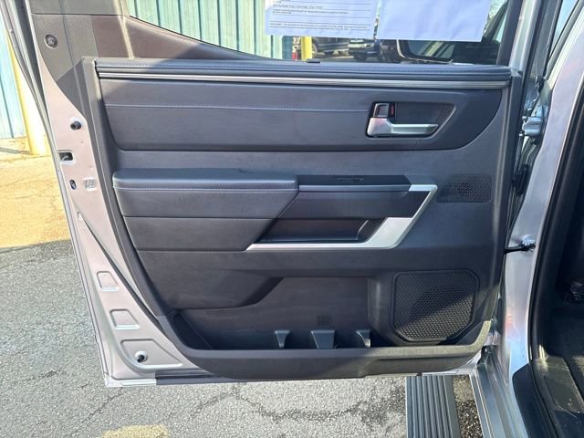 Used 2024 Toyota Tundra Platinum image 4