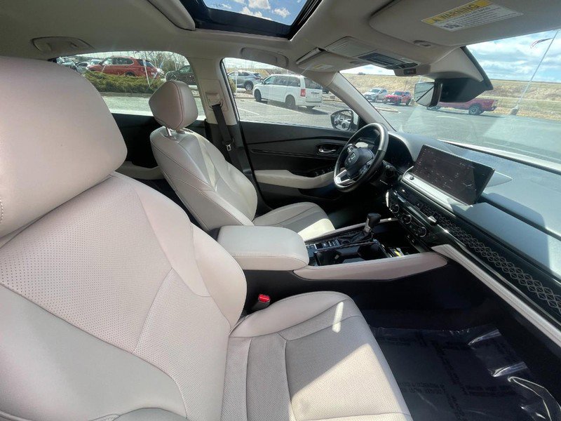 Used 2024 Honda Accord Touring image 12