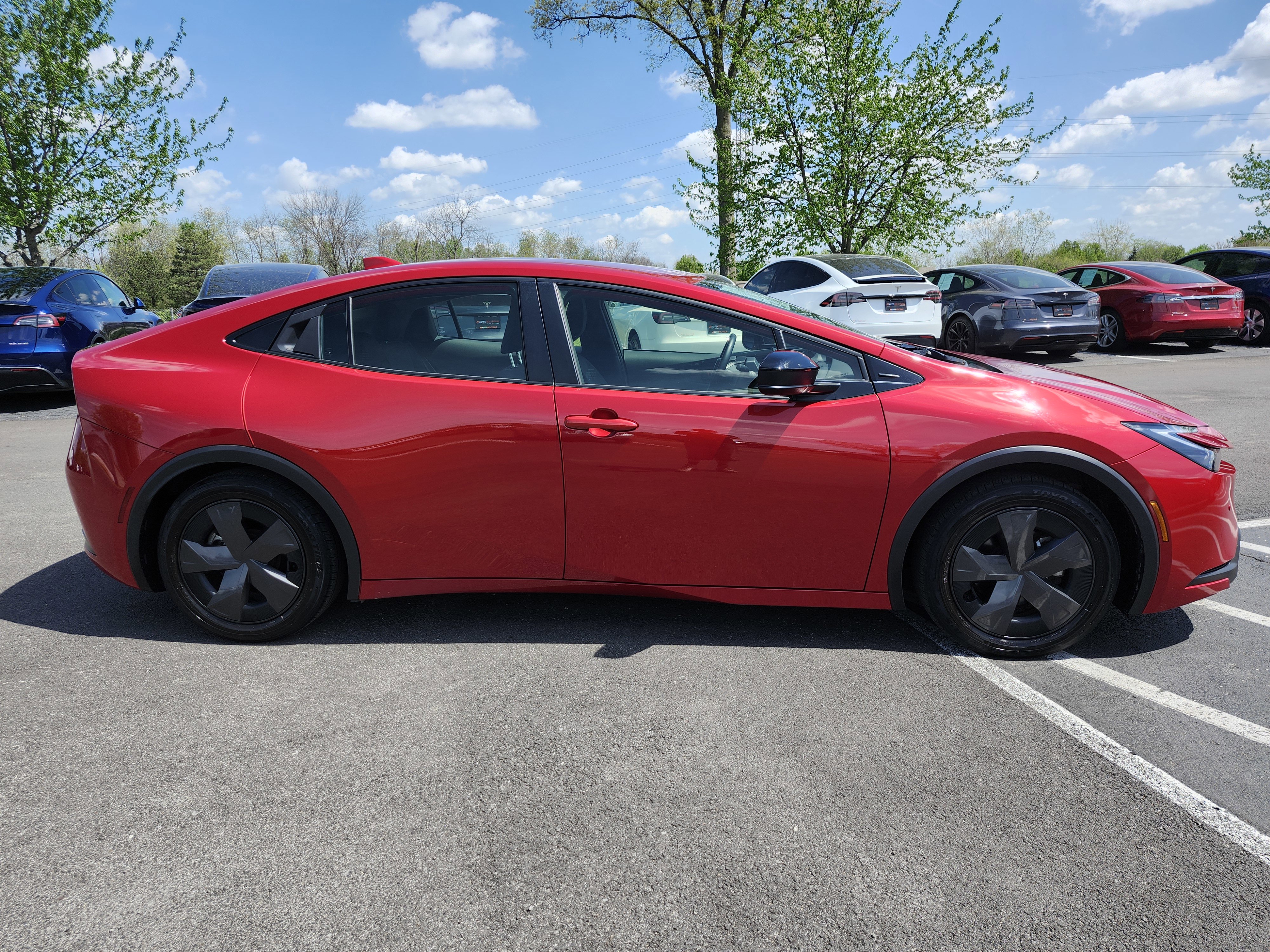 Used 2024 Toyota Prius LE image 17