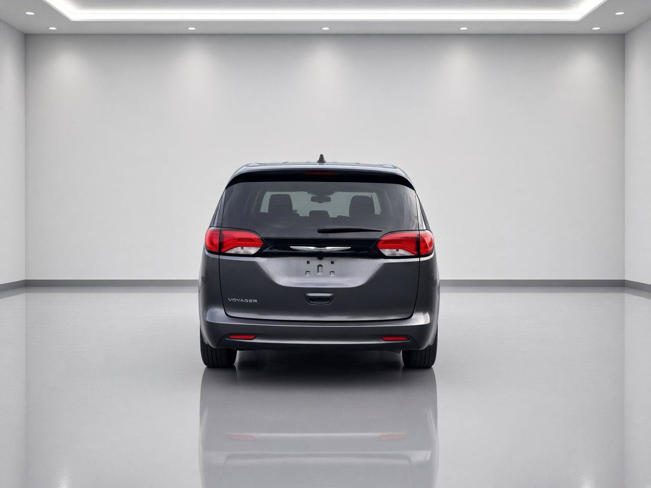 Used 2023 Chrysler Voyager LX FWD image 4
