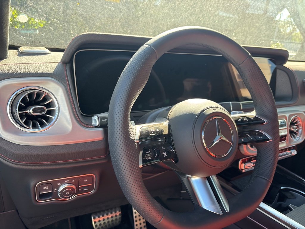 Used 2025 Mercedes-Benz G 580 w/ EQ Technology image 10
