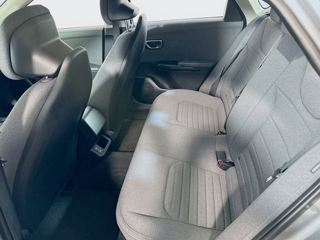 Used 2025 Kia K4 EX FWD image 16