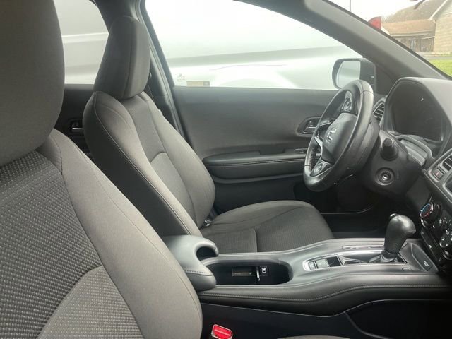 Used 2021 Honda HR-V Sport image 12