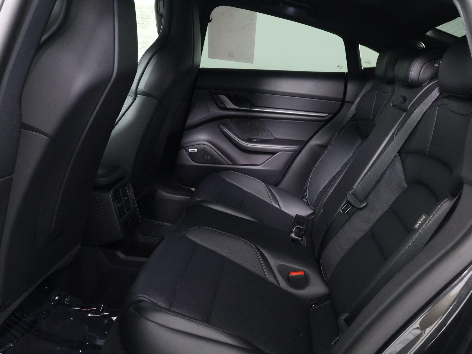Certified 2025 Porsche Taycan RWD image 32