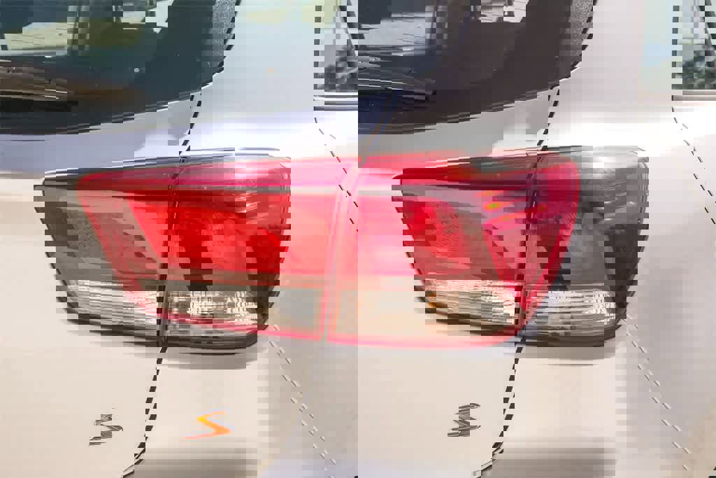 Used 2019 Kia Rio S w/ Technology Package image 10