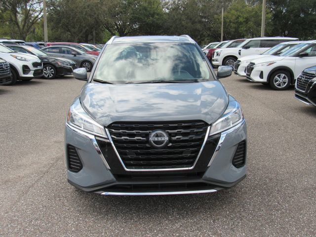 Used 2024 Nissan Kicks SV FWD image 8