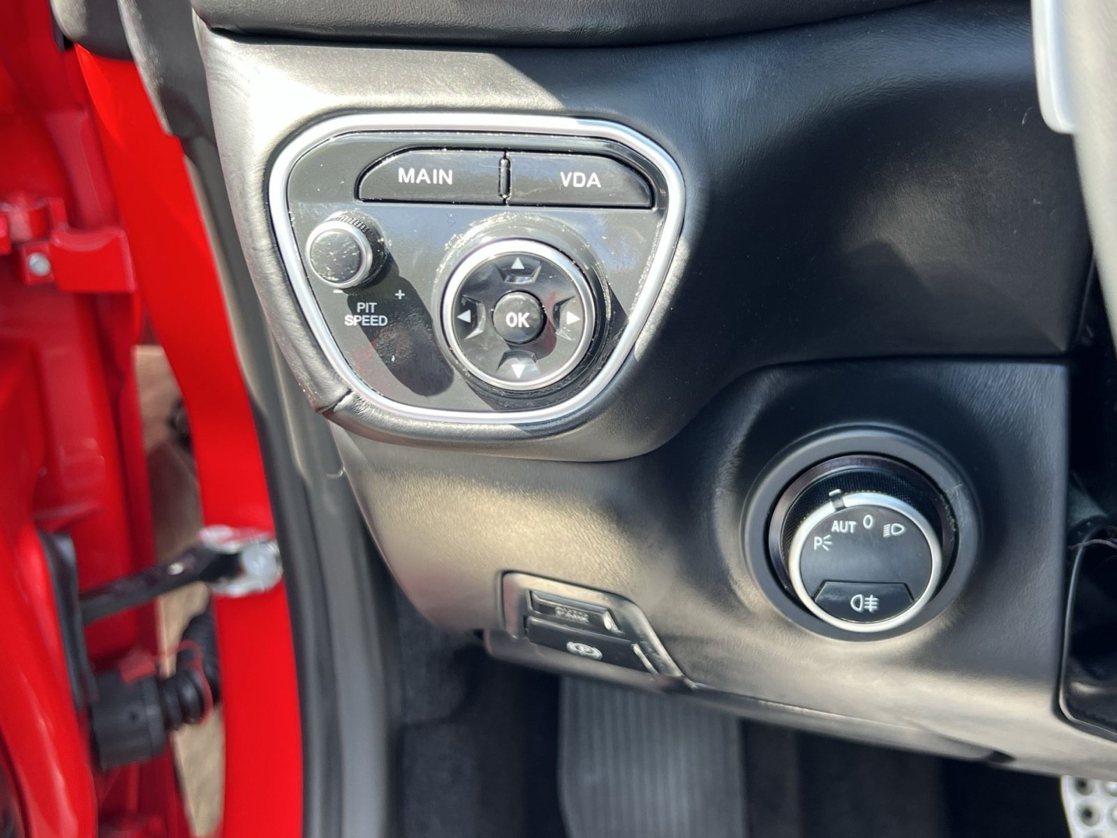 Used 2016 Ferrari California T RWD image 37