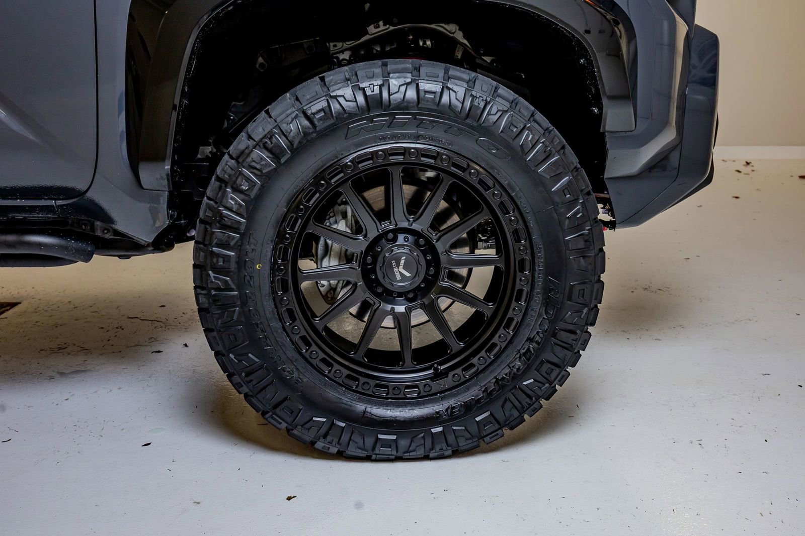 Used 2025 Toyota 4Runner TRD Pro AWD/4WD image 12