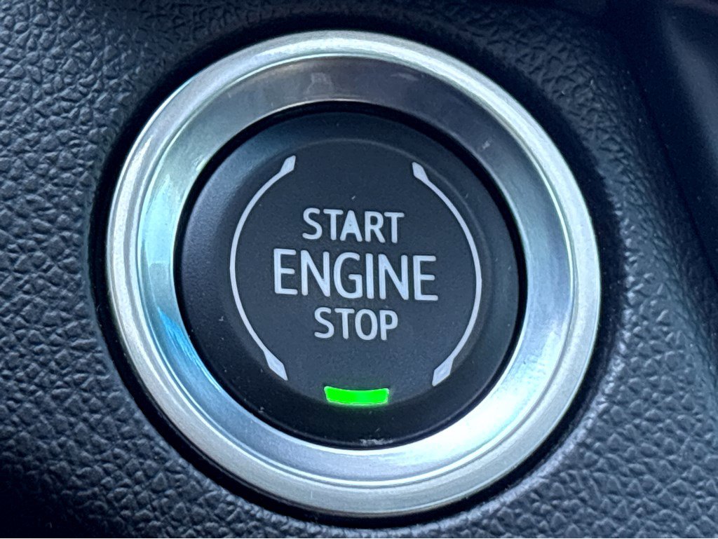 Certified 2022 Cadillac CT4 Luxury w/ Sun And Sound Package image 7