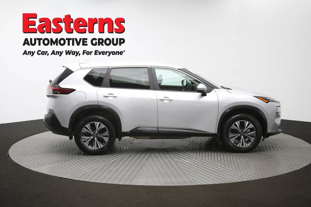 Used 2023 Nissan Rogue SV FWD image 43