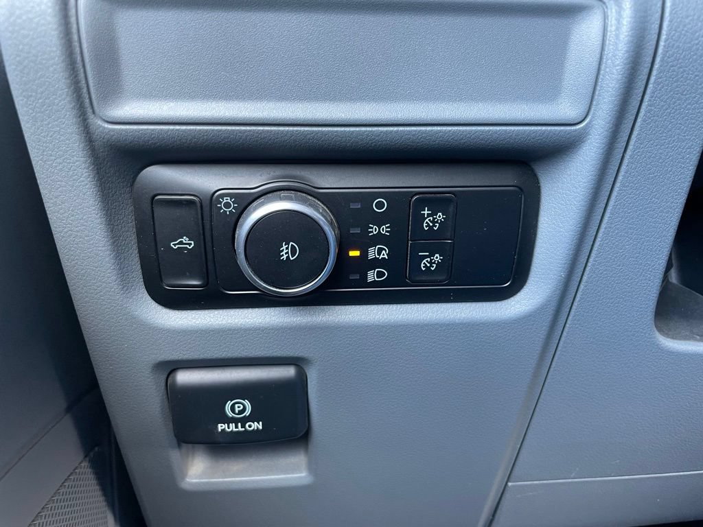 Used 2024 Ford F150 XLT AWD/4WD image 46