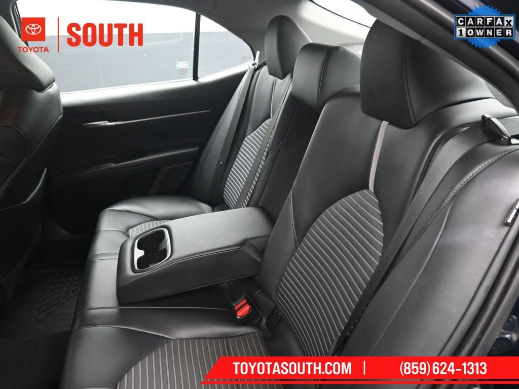 Used 2021 Toyota Camry SE w/ Convenience Package image 23