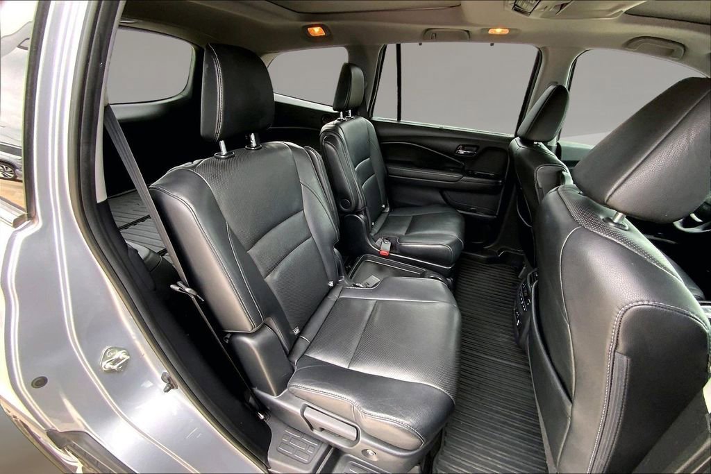 Used 2018 Honda Pilot Elite image 27
