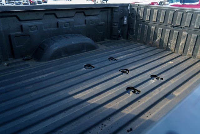 Used 2025 GMC Sierra 2500 AT4 AWD/4WD image 10