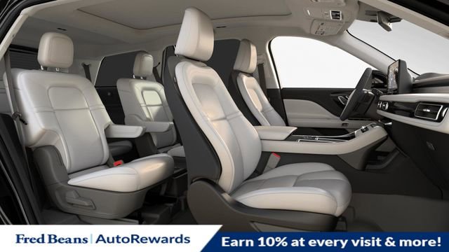 New 2026 Lincoln Aviator Premiere image 5