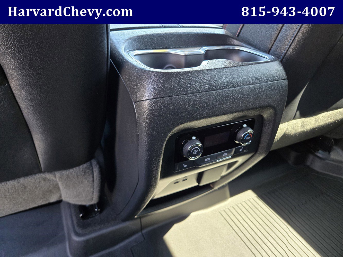 Used 2024 Chevrolet Traverse RS w/ LPO, Floor Liner Package AWD/4WD image 29