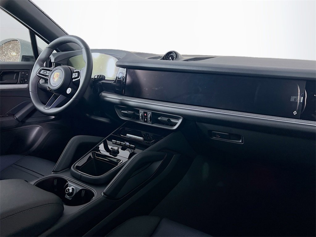 New 2026 Porsche Cayenne S image 26