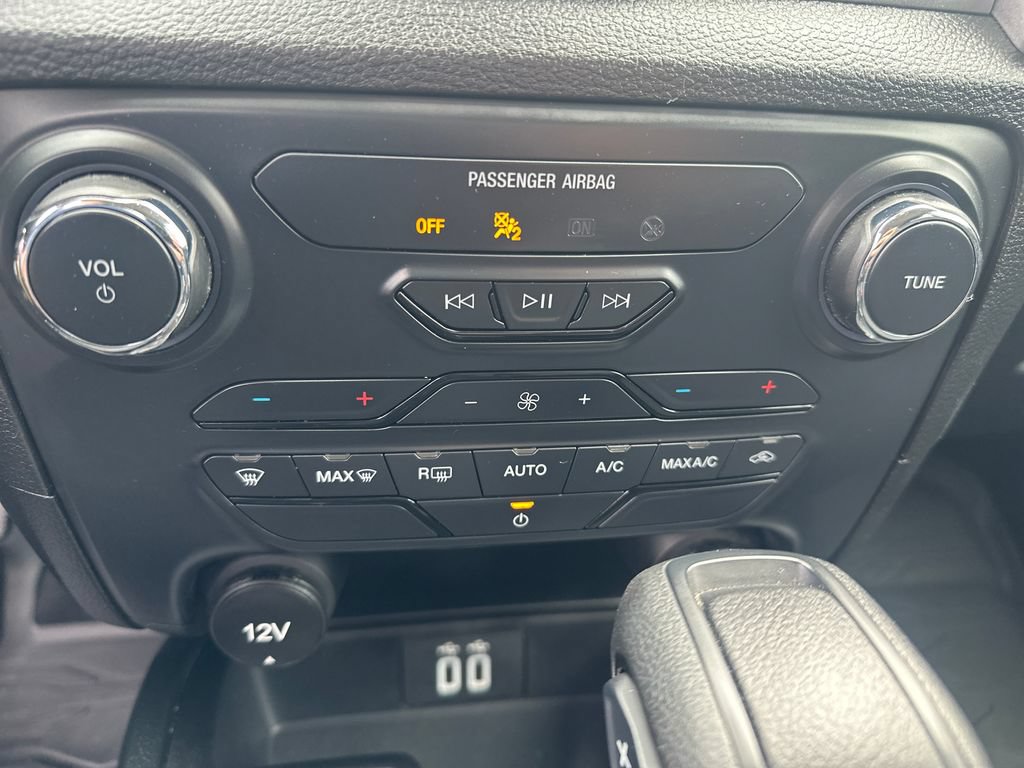 Used 2022 Ford Ranger XLT w/ Trailer Tow Package AWD/4WD image 18