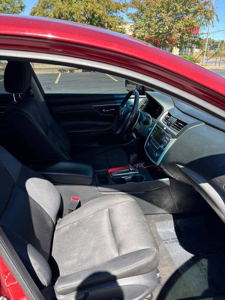 Used 2016 Nissan Altima 2.5 SR FWD image 16