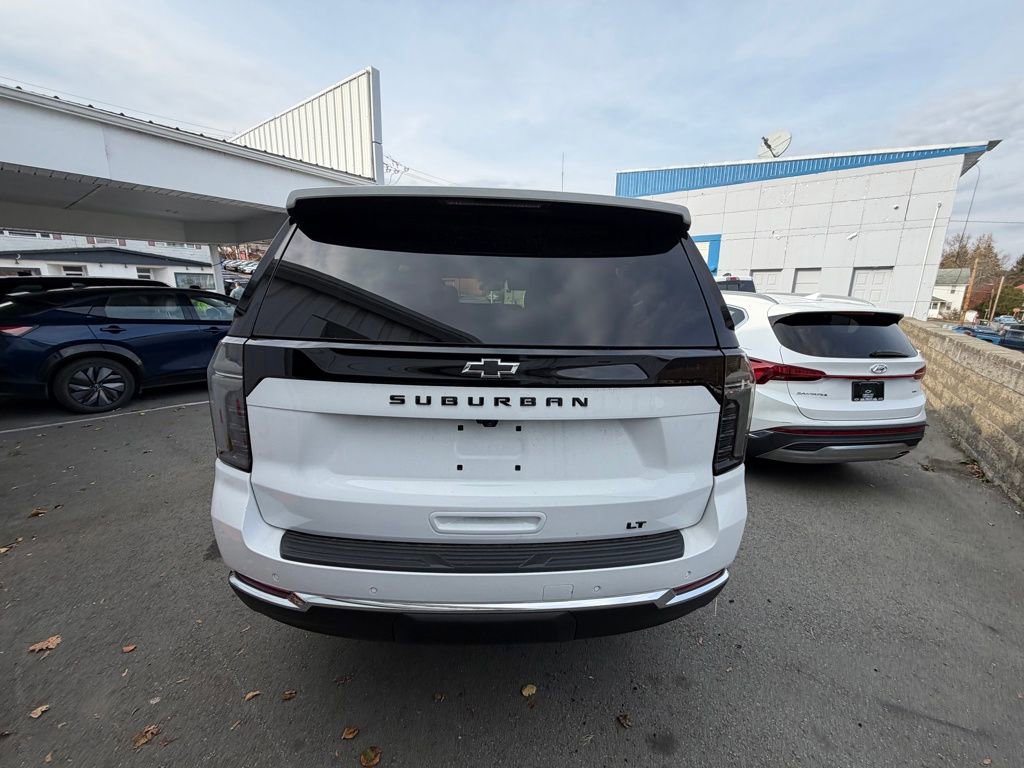 New 2026 Chevrolet Suburban LT w/ Comfort Package image 4
