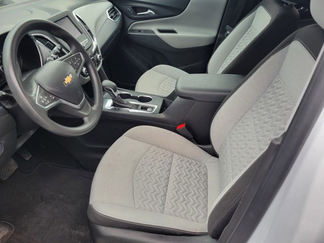 Used 2022 Chevrolet Equinox LS w/ LS Convenience Package image 7