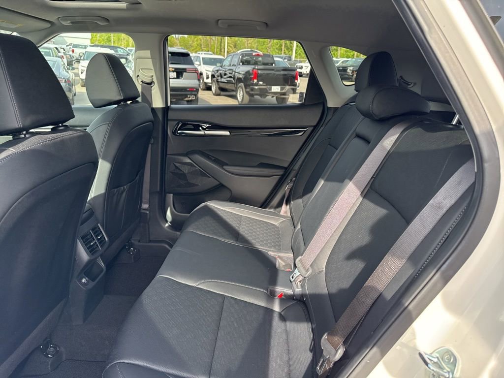 Used 2023 Kia Seltos EX AWD/4WD image 13