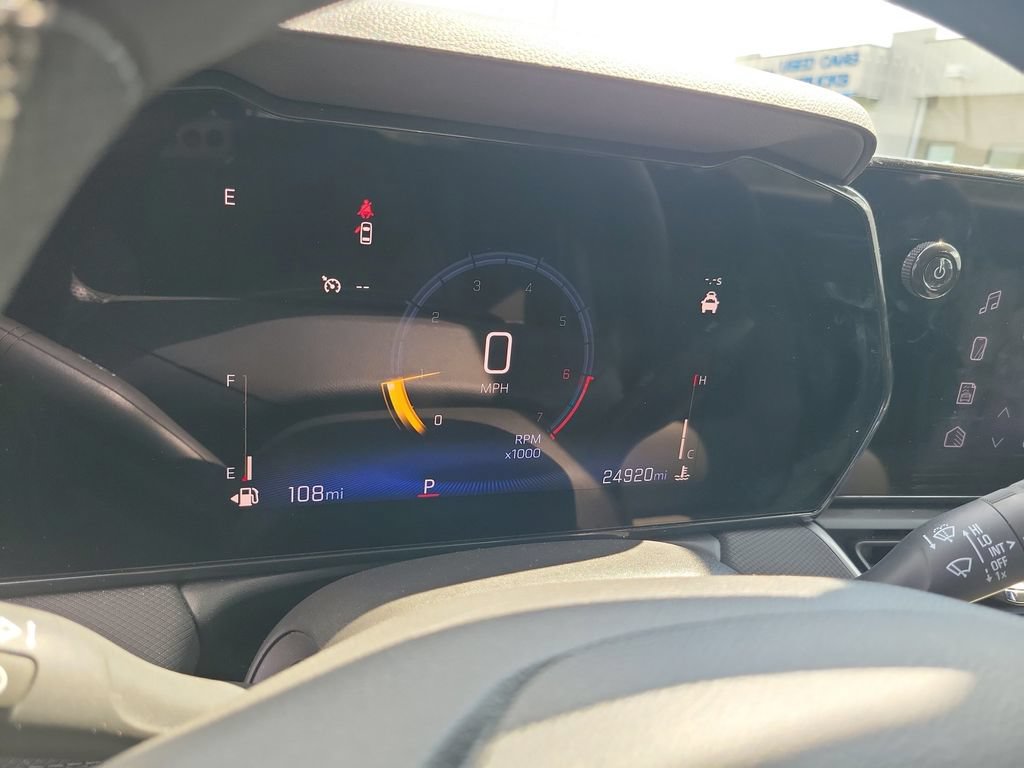 Used 2025 Chevrolet TrailBlazer LS w/ LS Confidence Package FWD image 29