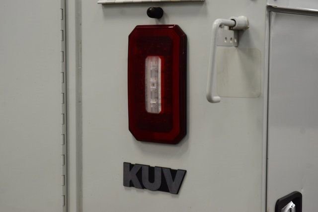 Used 2024 GMC Sierra 3500 Pro w/ Convenience Package image 12