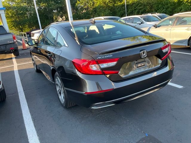 Used 2018 Honda Accord EX image 9