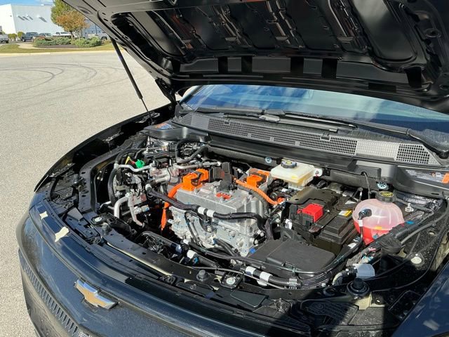 New 2026 Chevrolet Equinox EV LT image 10