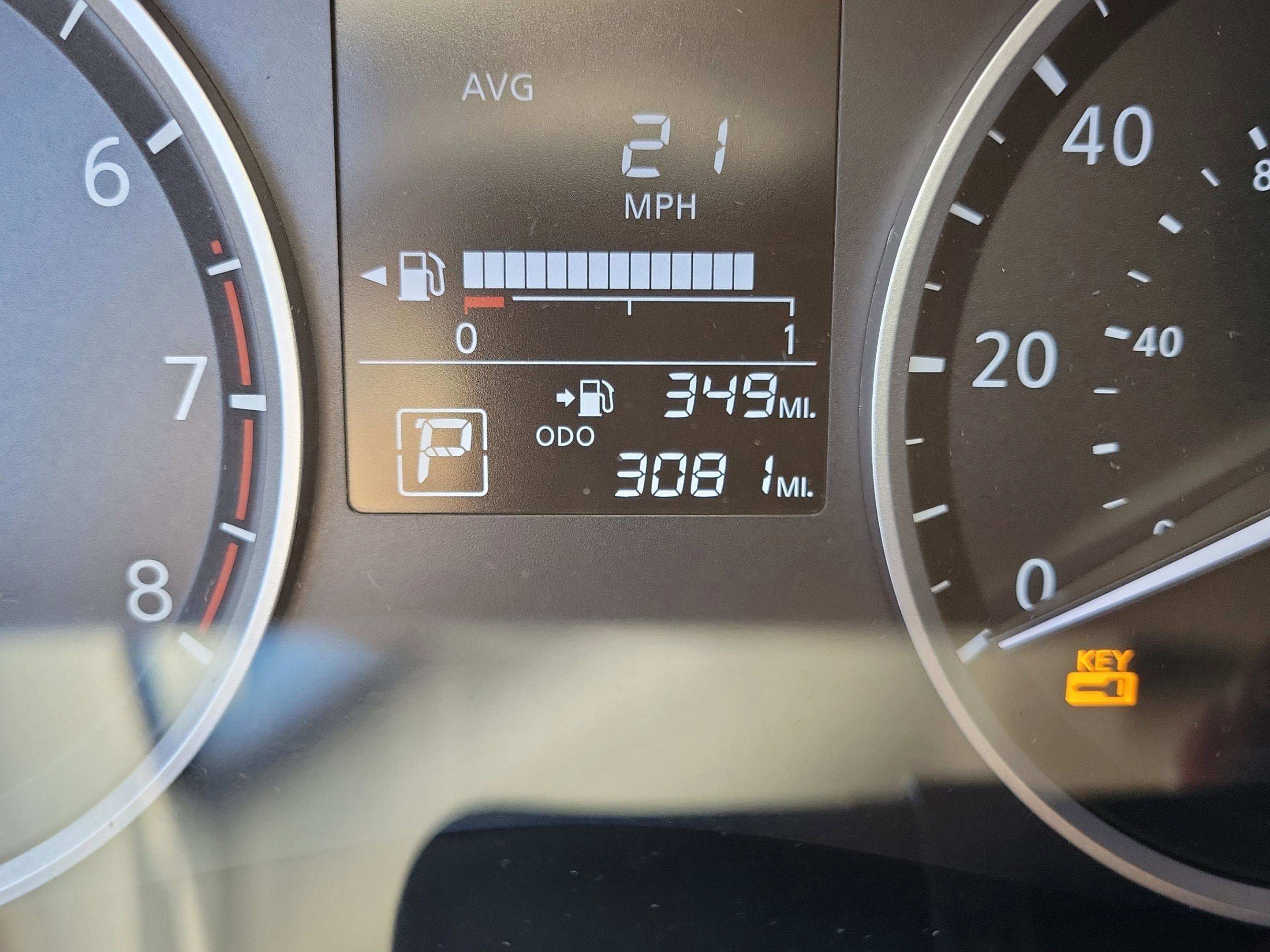 Certified 2025 Nissan Kicks Play S image 24