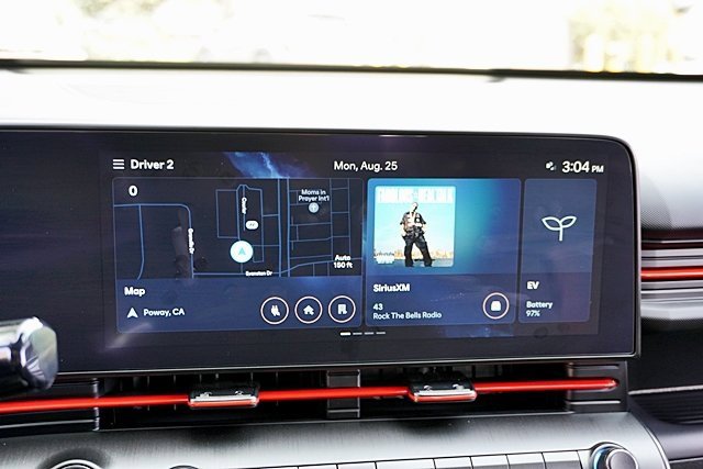 Used 2025 Hyundai Kona N Line image 27