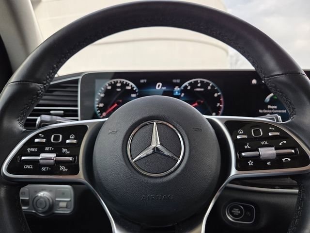 Used 2023 Mercedes-Benz GLS 450 4MATIC image 32
