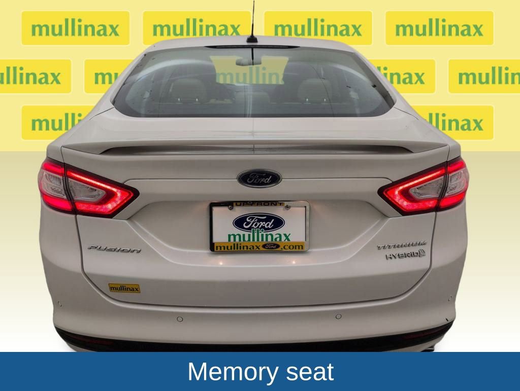 Used 2015 Ford Fusion Titanium image 33