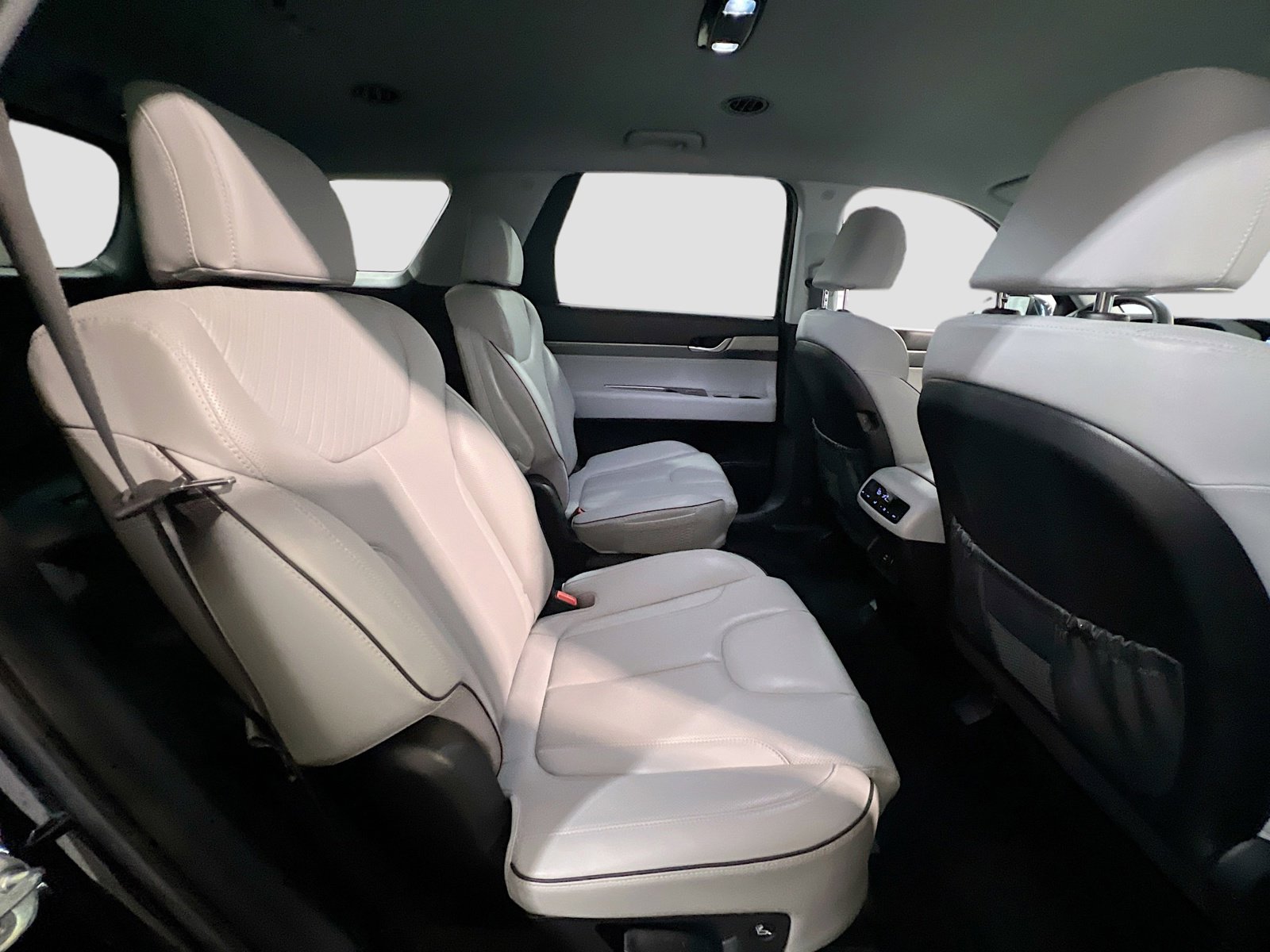 Used 2023 Hyundai Palisade SEL image 20