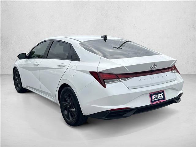 Used 2023 Hyundai Elantra SEL image 6
