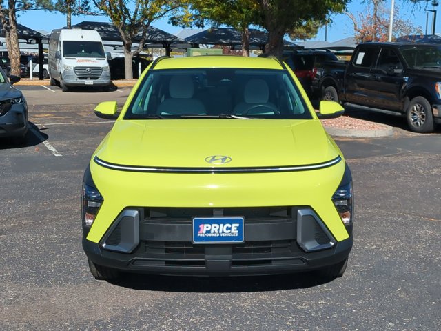 Used 2025 Hyundai Kona SEL AWD/4WD image 2