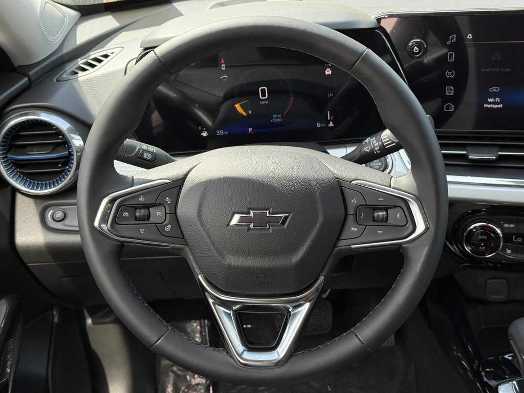 New 2026 Chevrolet Trax LT w/ Driver Confidence Package FWD image 12