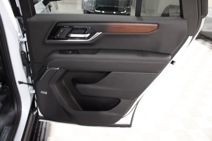 New 2026 GMC Yukon Denali w/ Denali Reserve Package AWD/4WD image 31