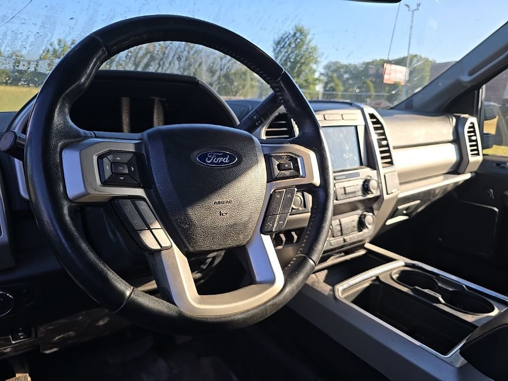 Certified 2020 Ford F250 Lariat w/ Lariat Ultimate Package image 3