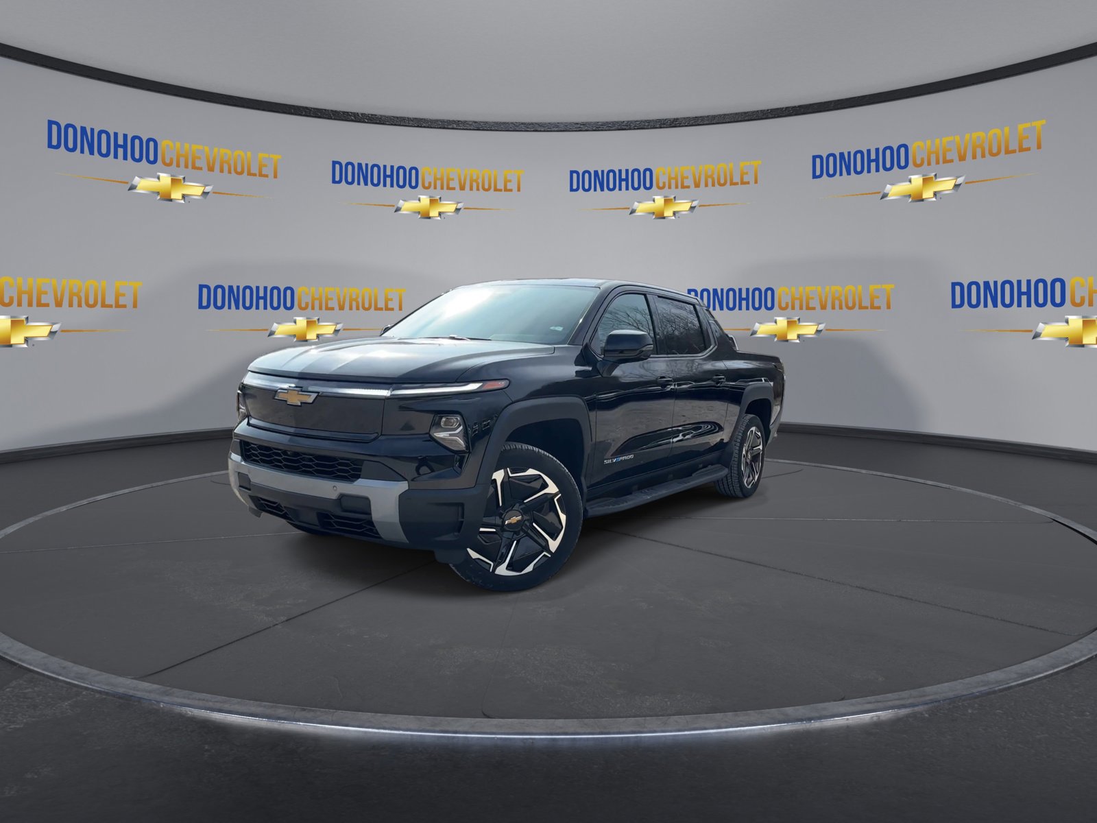 New 2026 Chevrolet Silverado EV LT w/ Premium Package image 13