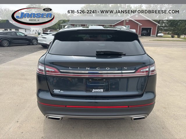 Used 2022 Lincoln Nautilus Reserve w/ Equipment Group 201A image 5