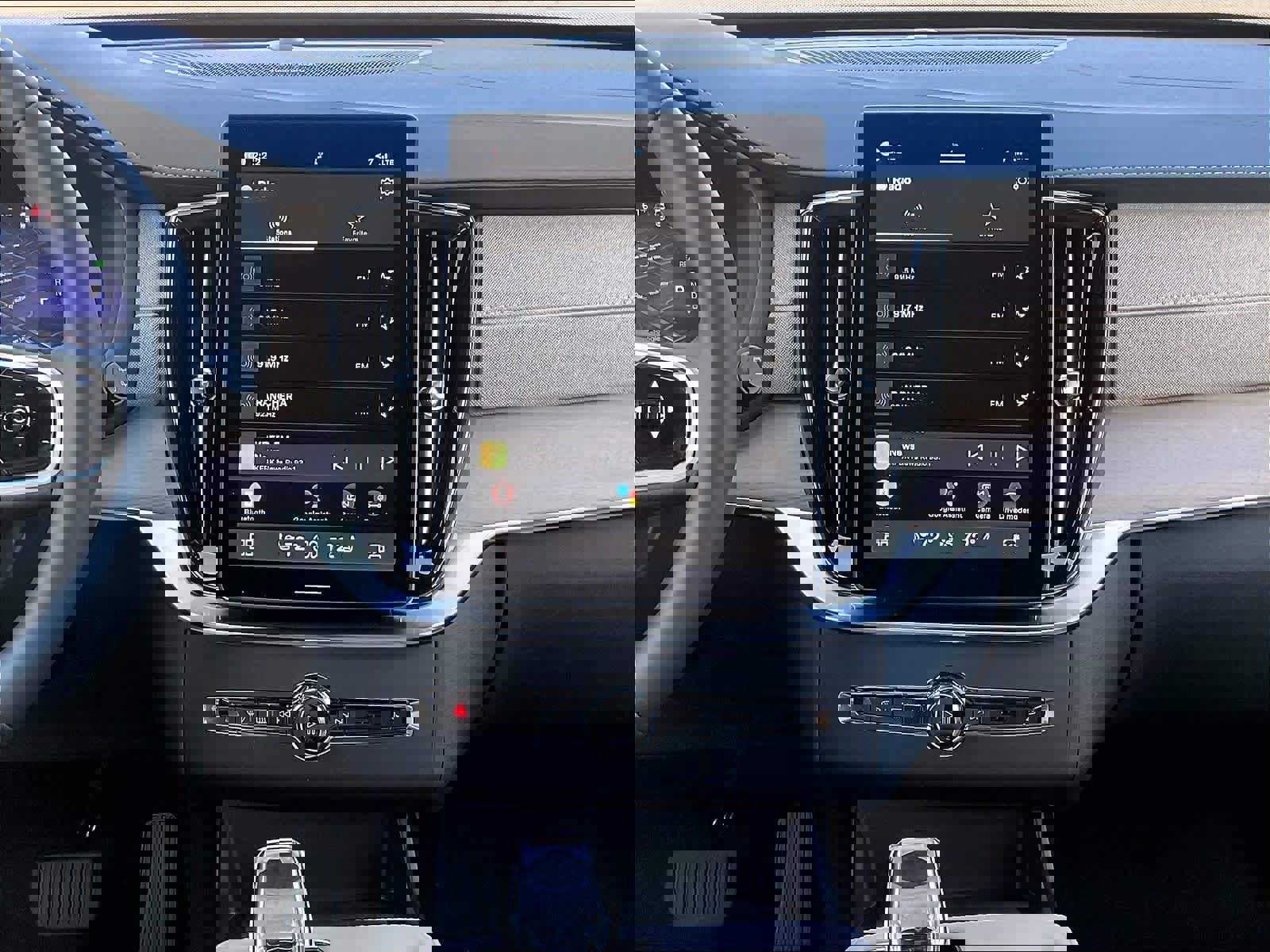 New 2026 Volvo XC90 T8 Plus w/ Protection Package Premier image 9