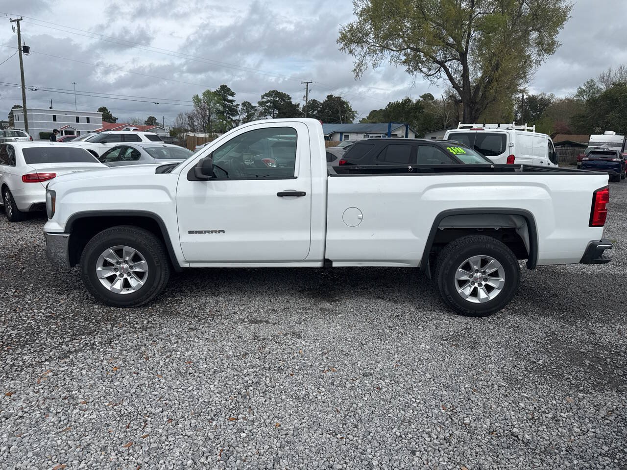 Used 2016 GMC Sierra 1500 2WD Regular Cab image 4