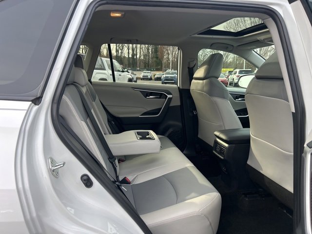 Used 2019 Toyota RAV4 XLE Premium w/ Cold Weather Package image 18
