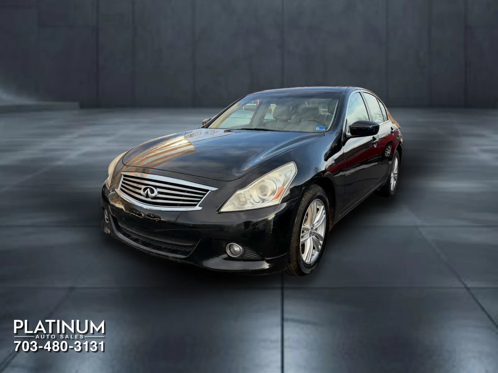 Used 2012 INFINITI G37 x Sedan w/ Premium Pkg image 4
