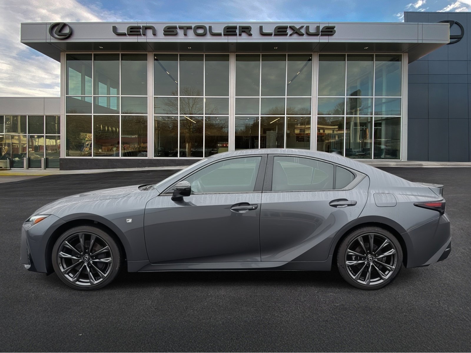 Used 2025 Lexus IS 350 F Sport w/ Navigation Package image 6