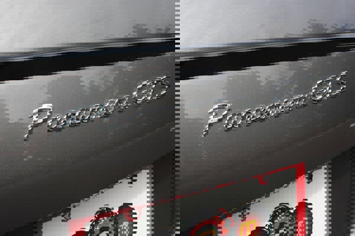 Used 2013 Porsche Panamera GTS image 54